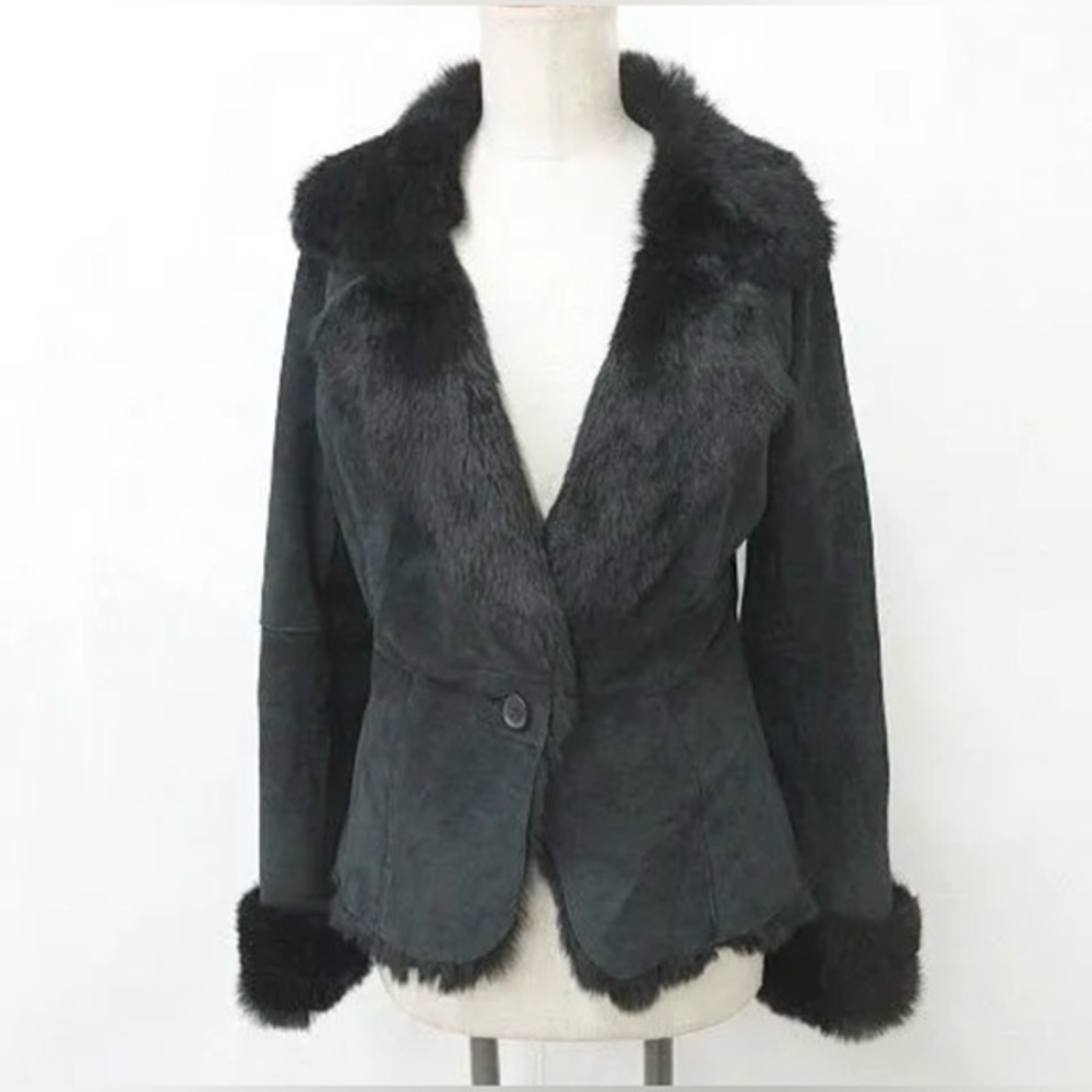 Women's y2k / 90’s rabbit fur & suede black jacket small